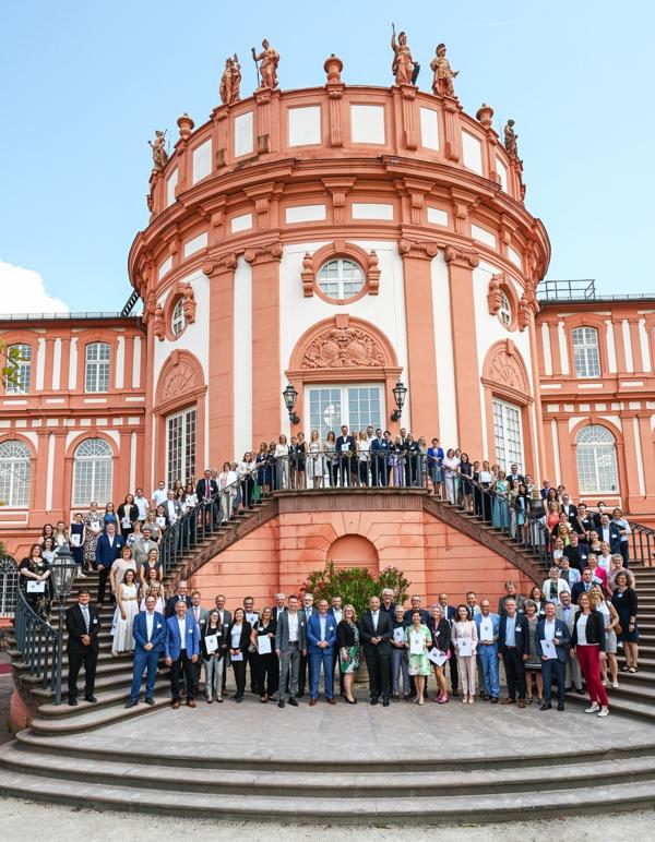 Gruppenfoto alle Institutionen